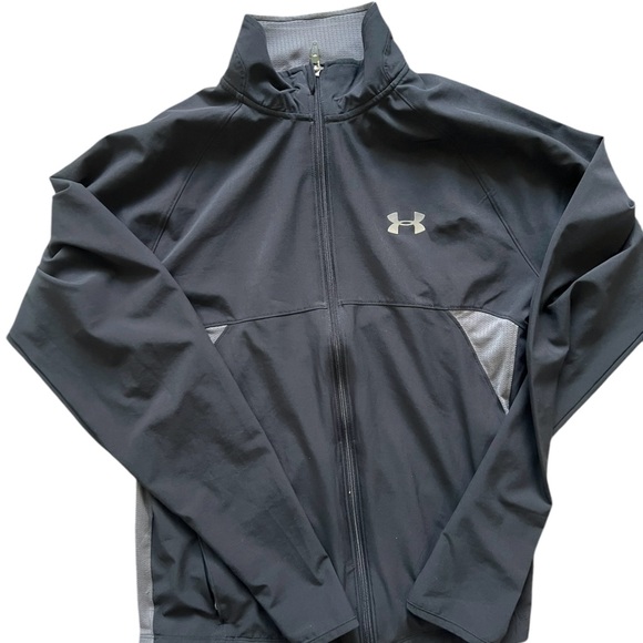 Under Armour Run Light Jacket Full Zip Black Gray Reflective - Size M - Picture 3 of 4